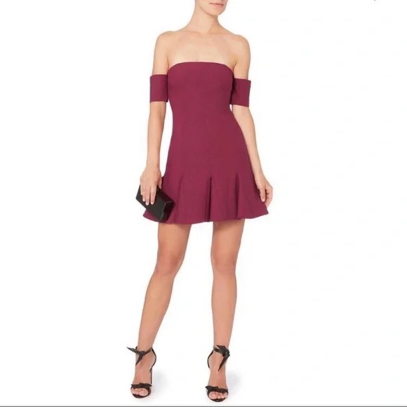 cinq a sept Dresses & Skirts - Cinq a Sept Burgundy Off-Shoulder Mini Dress Red Party Size 4